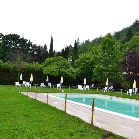 Ai Canipai Hotel