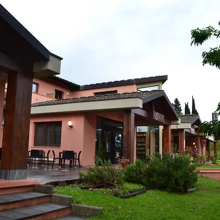 Hotel Ai Canipai Naggio (Tuscany)